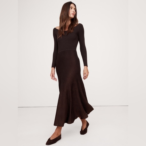 NWT! Banana Republic Chocolate Ganache Brown Sculpted V-Neck Maxi Dress - Picture 1 of 12